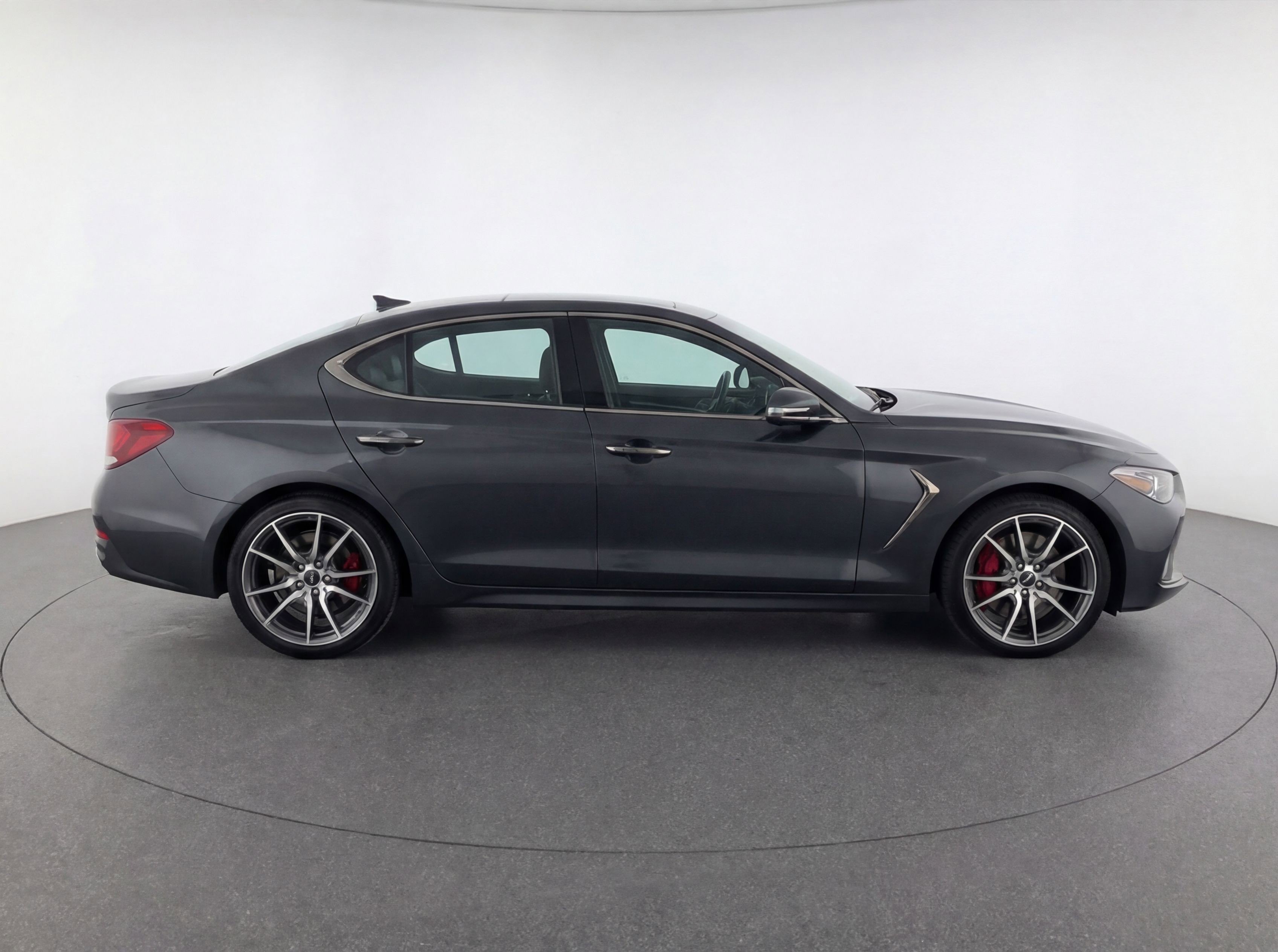Used 2025 Genesis G70 2.5T AWD/4WD image 11
