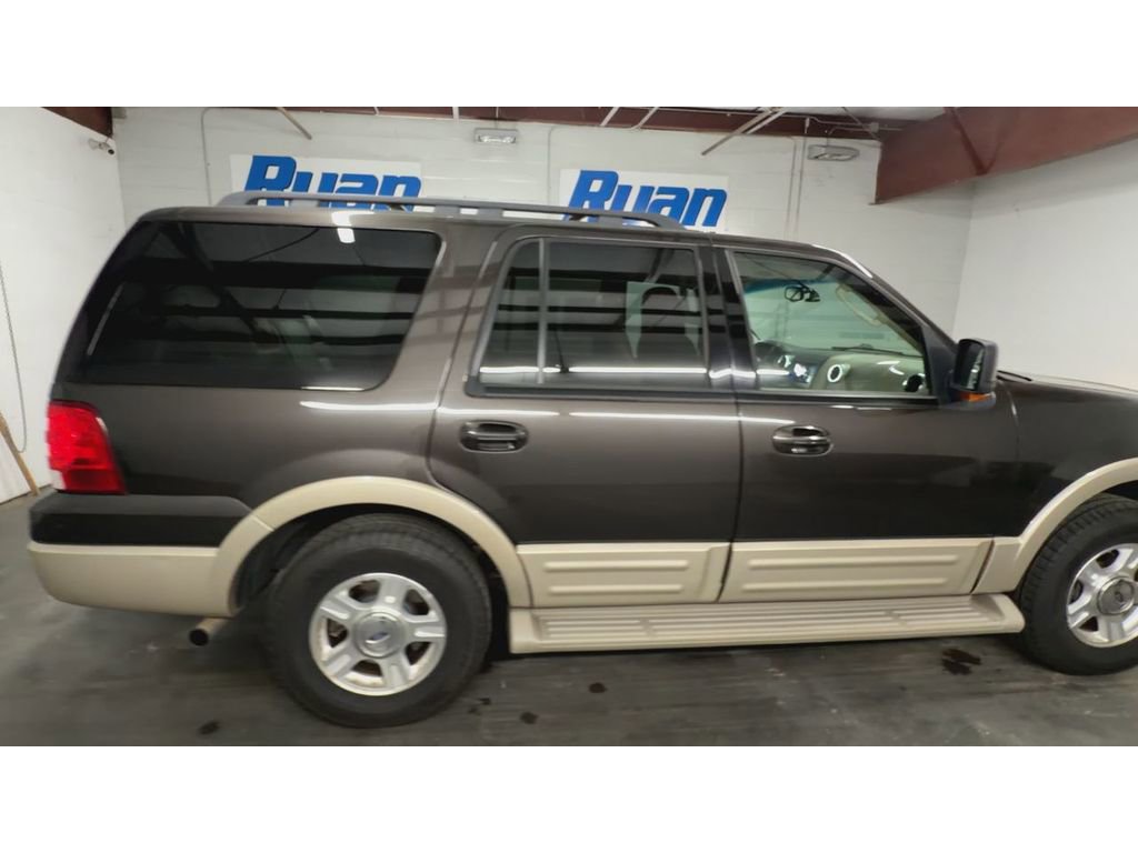 Used 2005 Ford Expedition Eddie Bauer image 9