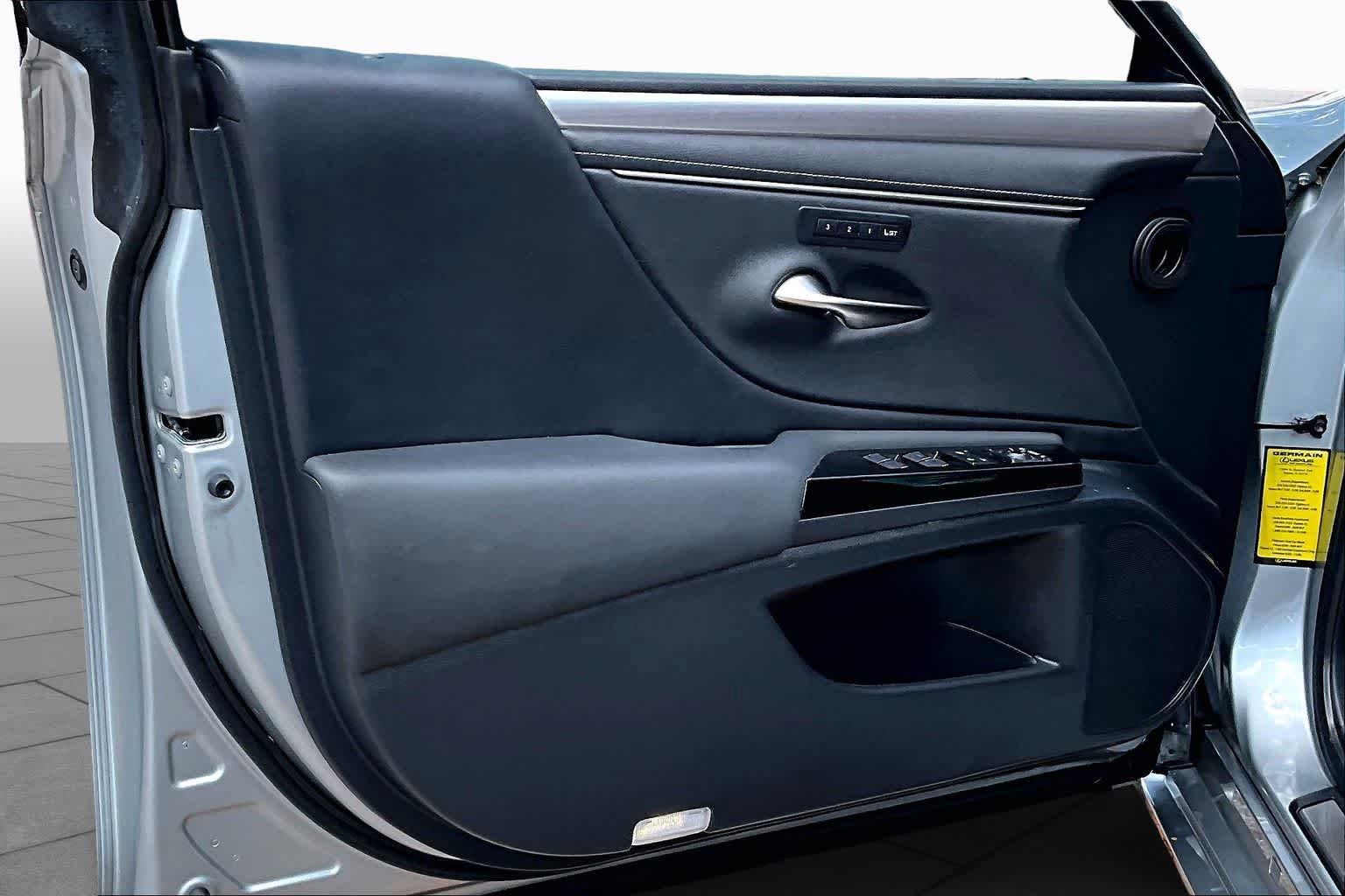 Used 2022 Lexus ES 350 F Sport w/ Accessory Package 2 FWD image 41
