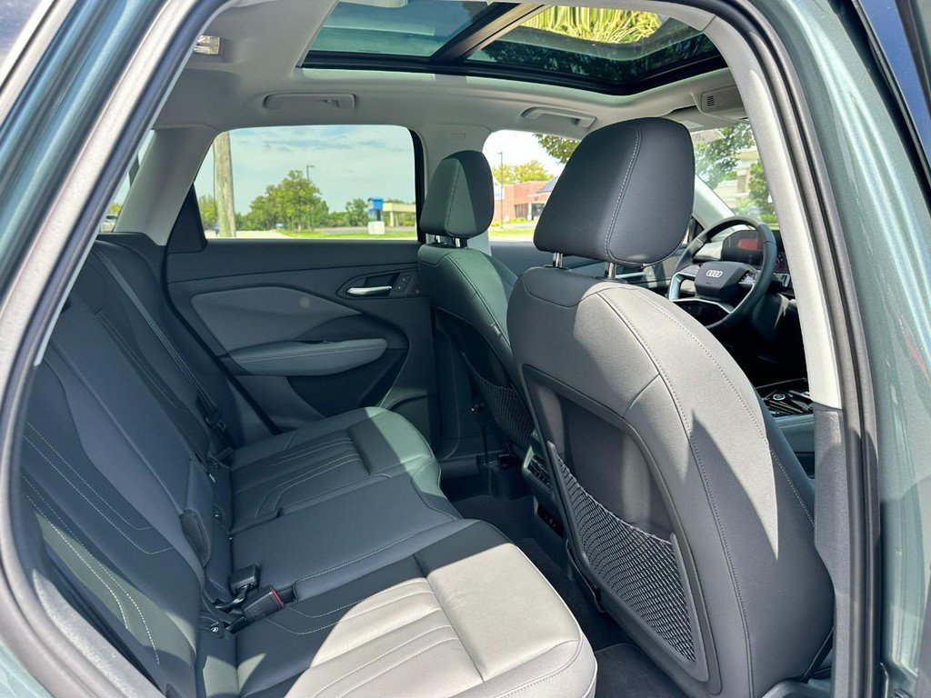 New 2026 Audi Q3 quattro 2.0T AWD/4WD image 5
