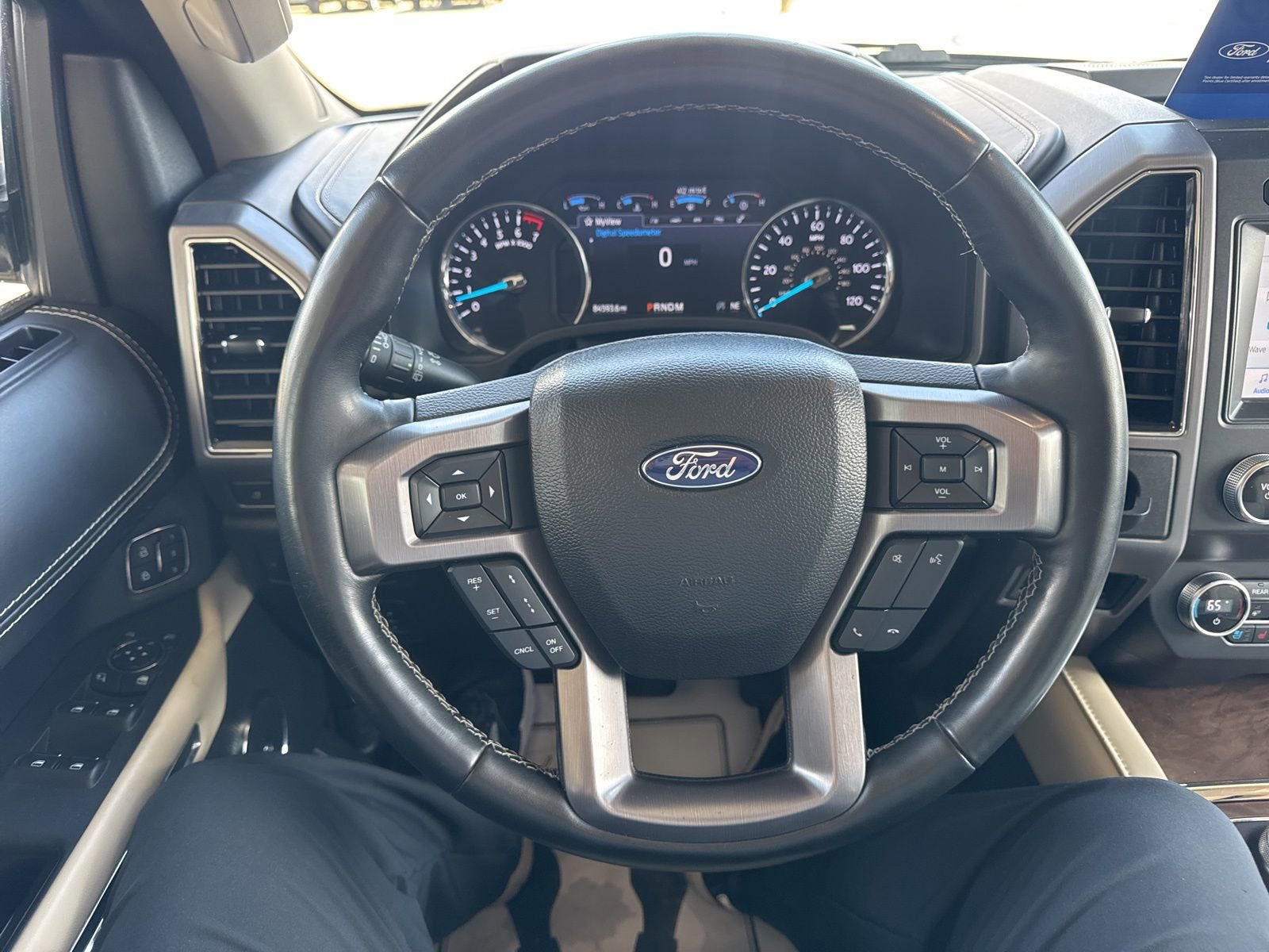 Certified 2021 Ford Expedition Platinum image 30