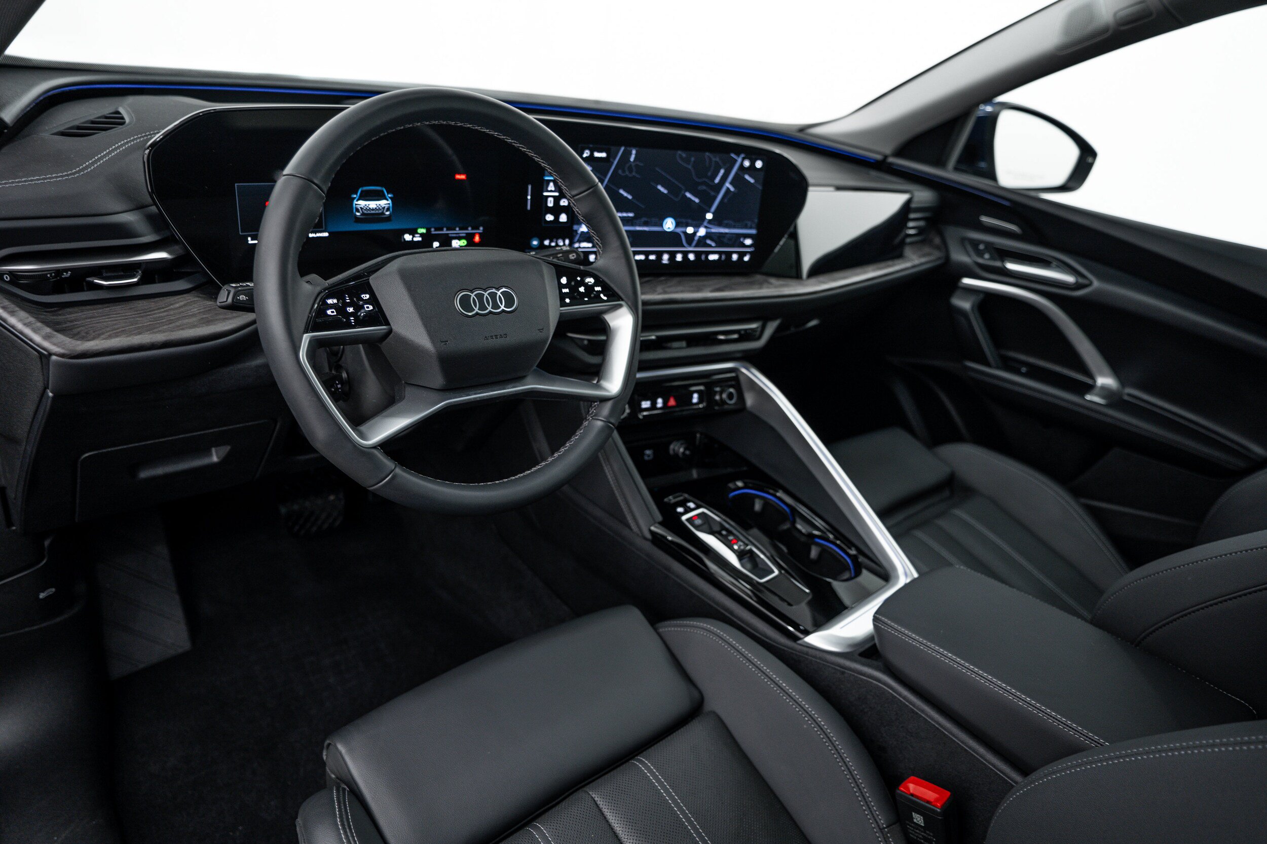 Used 2025 Audi Q5 Premium Plus w/ Premium Plus AWD/4WD image 10
