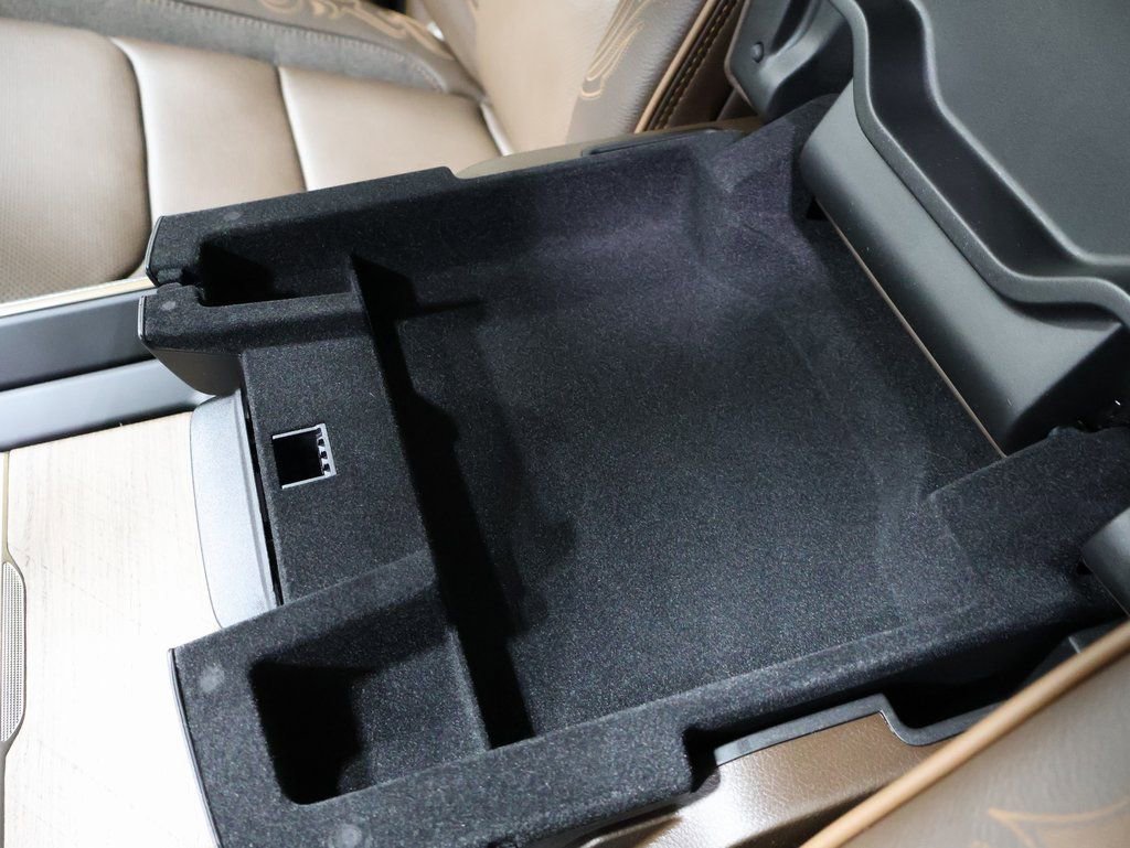 New 2026 RAM 1500 Limited w/ Off Road Group image 30