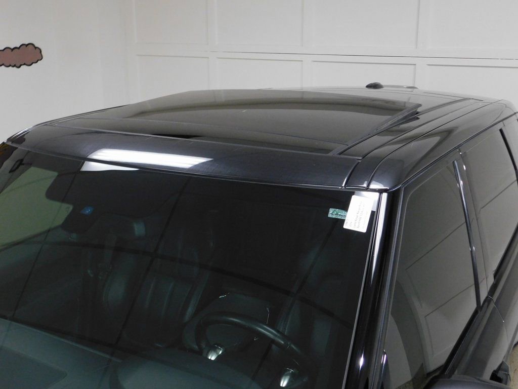 Used 2014 Land Rover Range Rover Sport HSE image 20