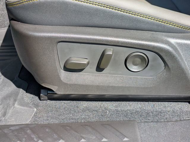 New 2025 Chevrolet Colorado ZR2 w/ ZR2 Bison Edition image 11