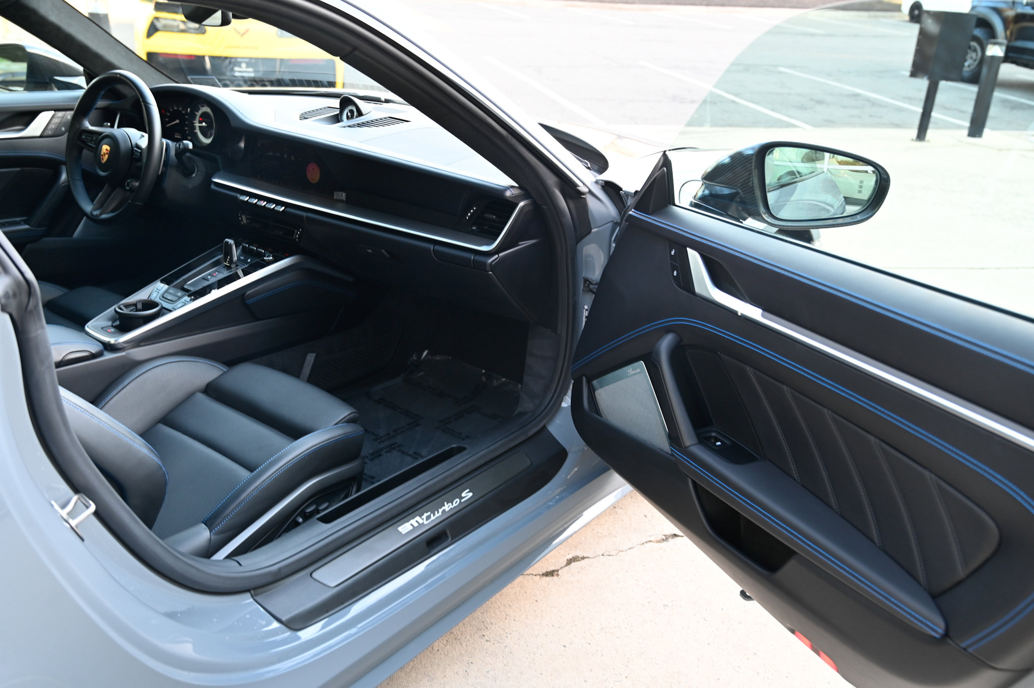 Used 2023 Porsche 911 Turbo S image 36