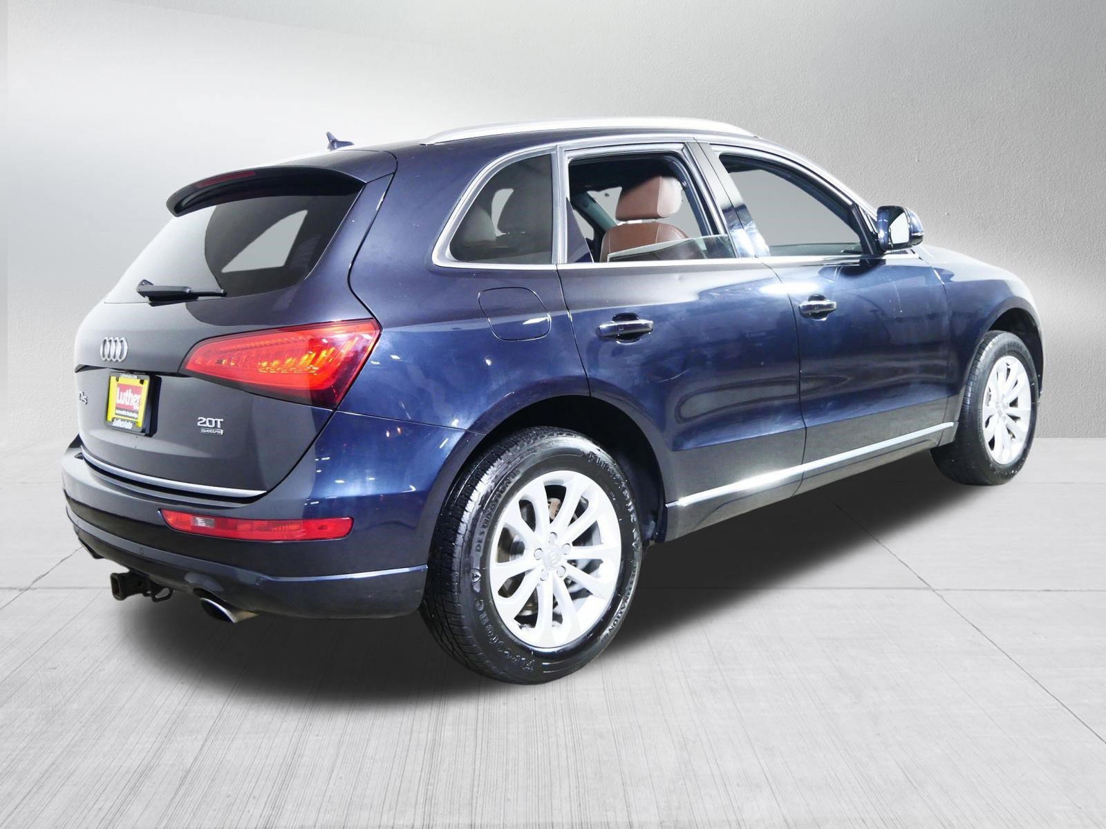 Used 2016 Audi Q5 2.0T Premium Plus w/ Technology Package image 7