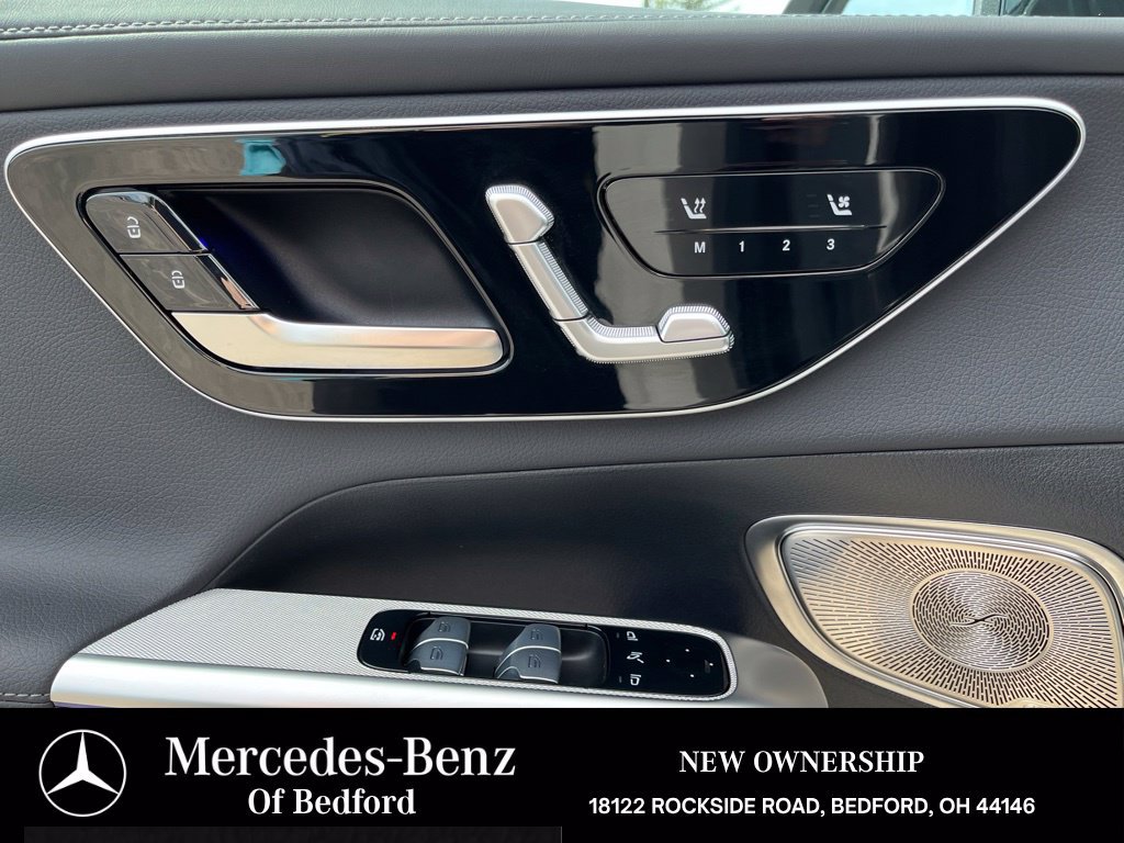 Used 2026 Mercedes-Benz GLC 300 4MATIC image 12