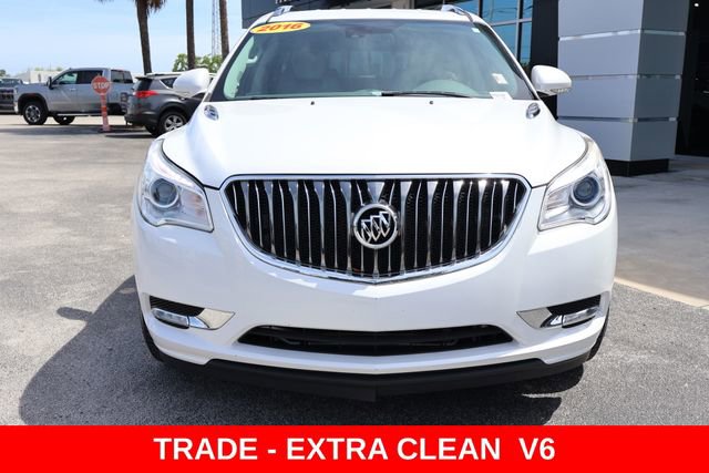 Used 2016 Buick Enclave Leather FWD image 3