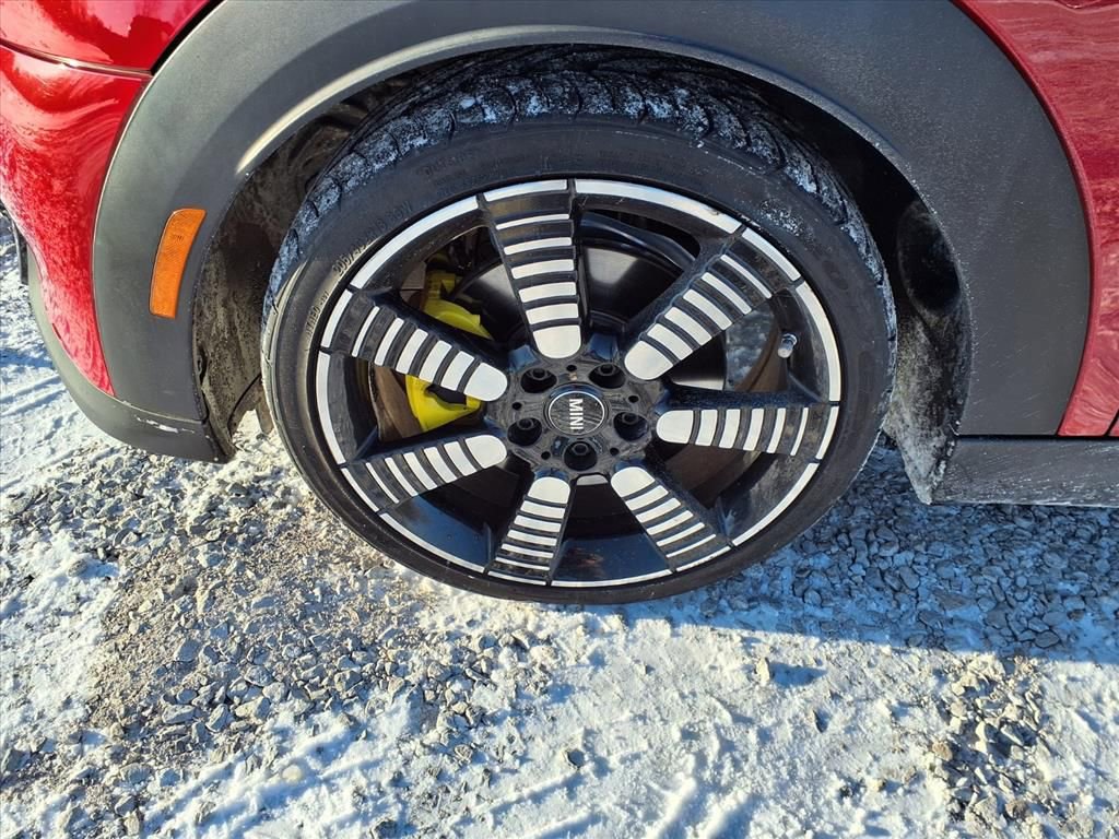 Used 2023 MINI Cooper S image 43