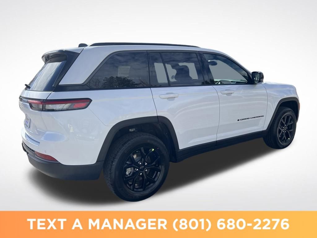 New 2026 Jeep Grand Cherokee Altitude AWD/4WD image 5