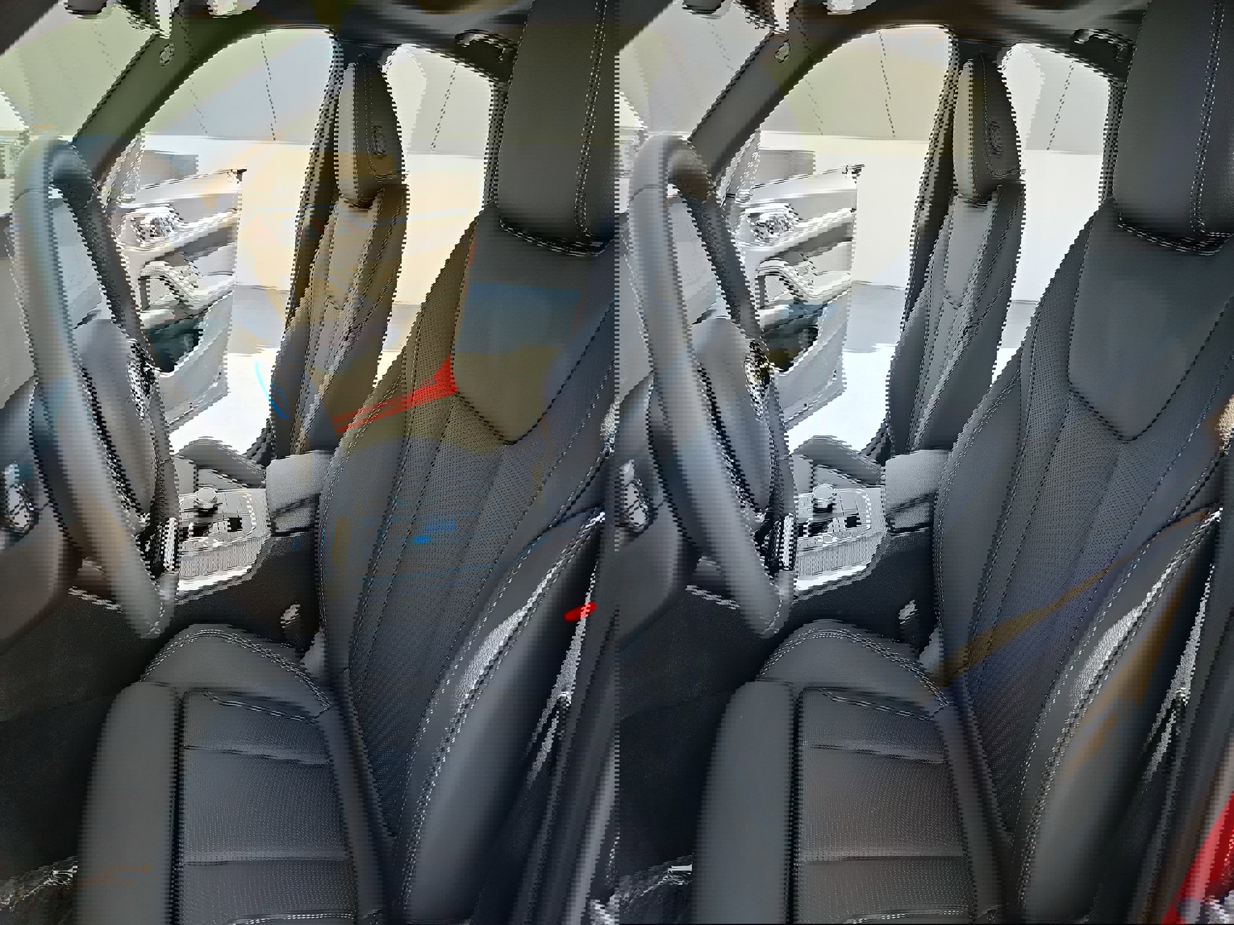 Used 2025 BMW i4 eDrive40 w/ Premium Package image 16