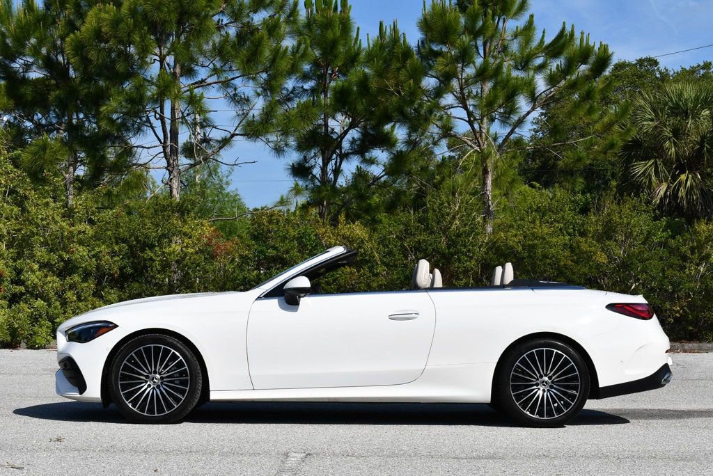 Used 2024 Mercedes-Benz CLE 450 4MATIC Cabriolet image 31