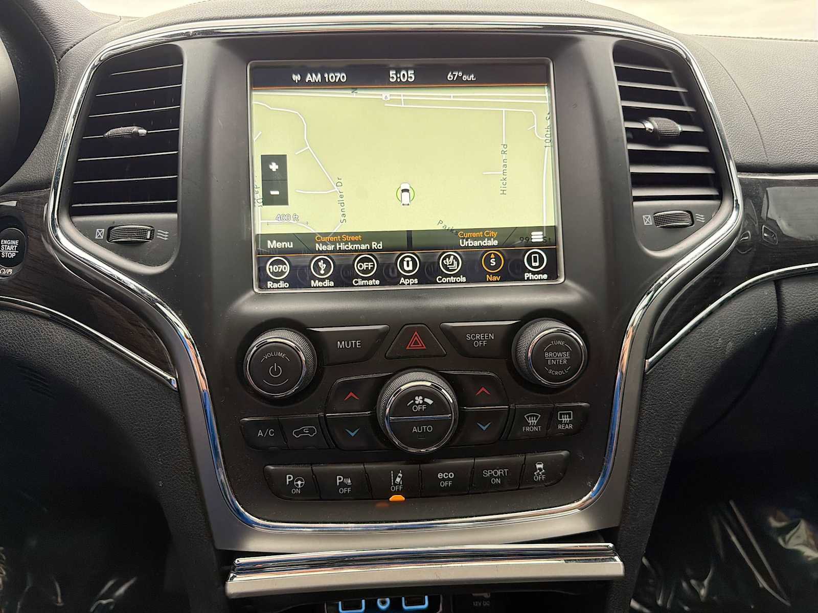 Used 2018 Jeep Grand Cherokee Overland image 23