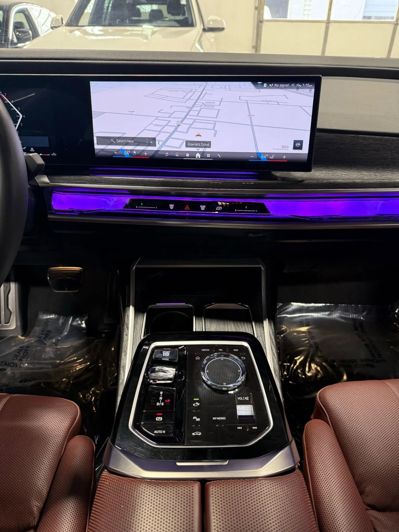 Used 2023 BMW 760i xDrive w/ Luxury Rear Seating Package image 3