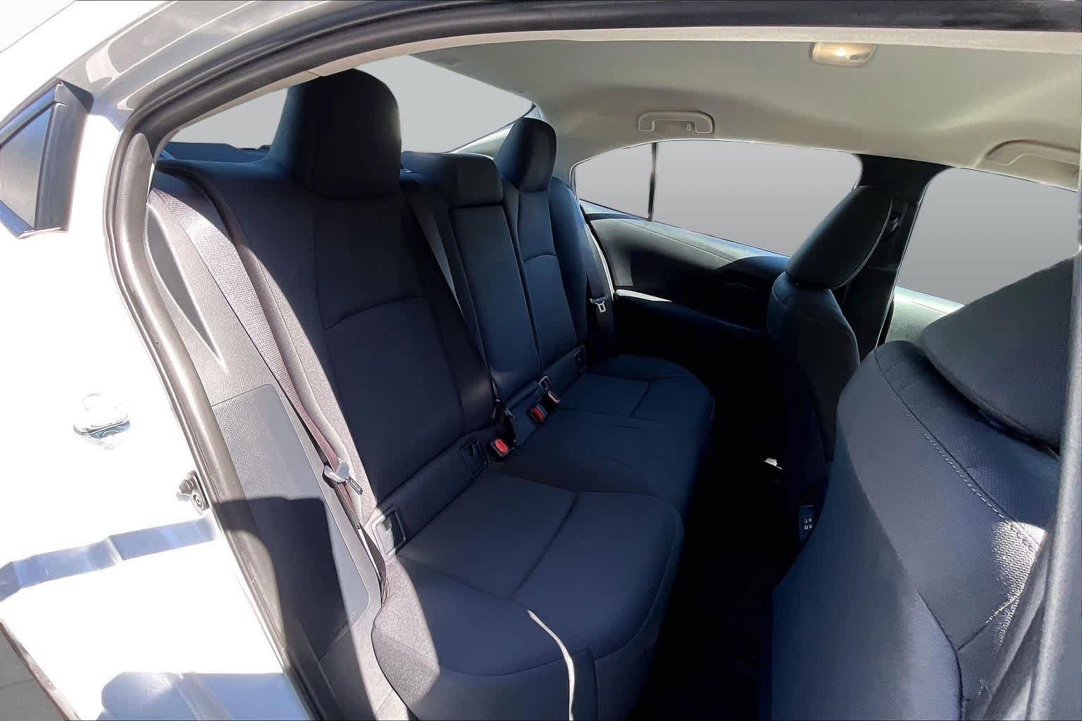 Used 2024 Toyota Corolla LE FWD image 26