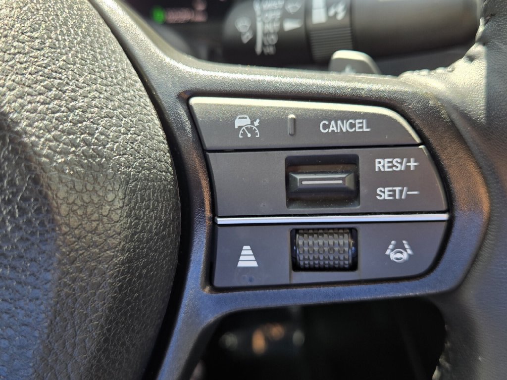 Certified 2025 Honda Accord Sport image 27