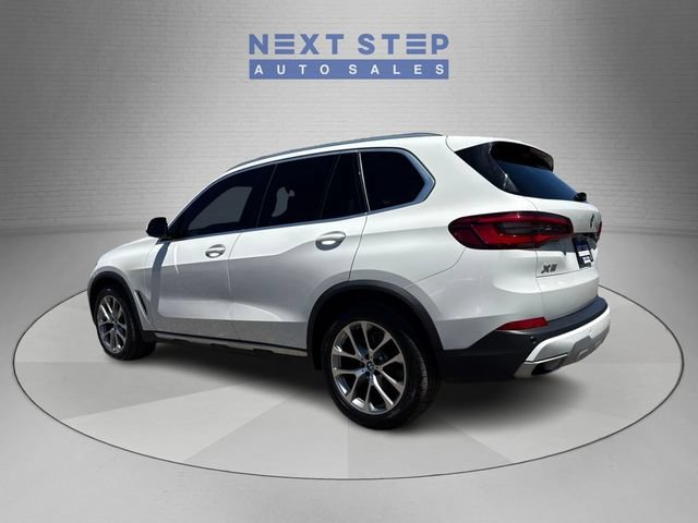 Used 2019 BMW X5 xDrive40i w/ Convenience Package AWD/4WD image 5