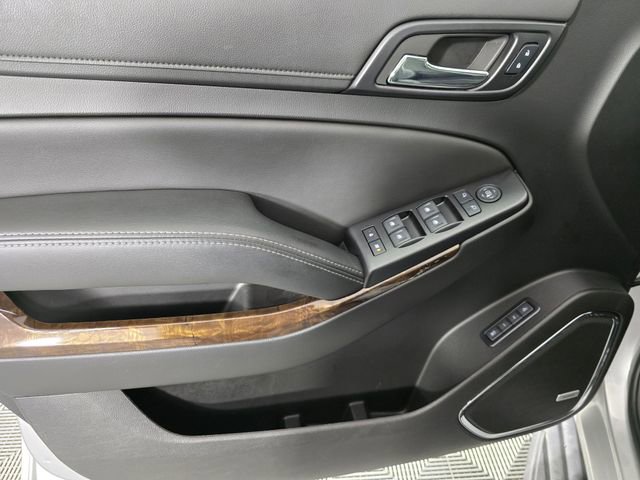 Used 2018 Chevrolet Suburban LT AWD/4WD image 24