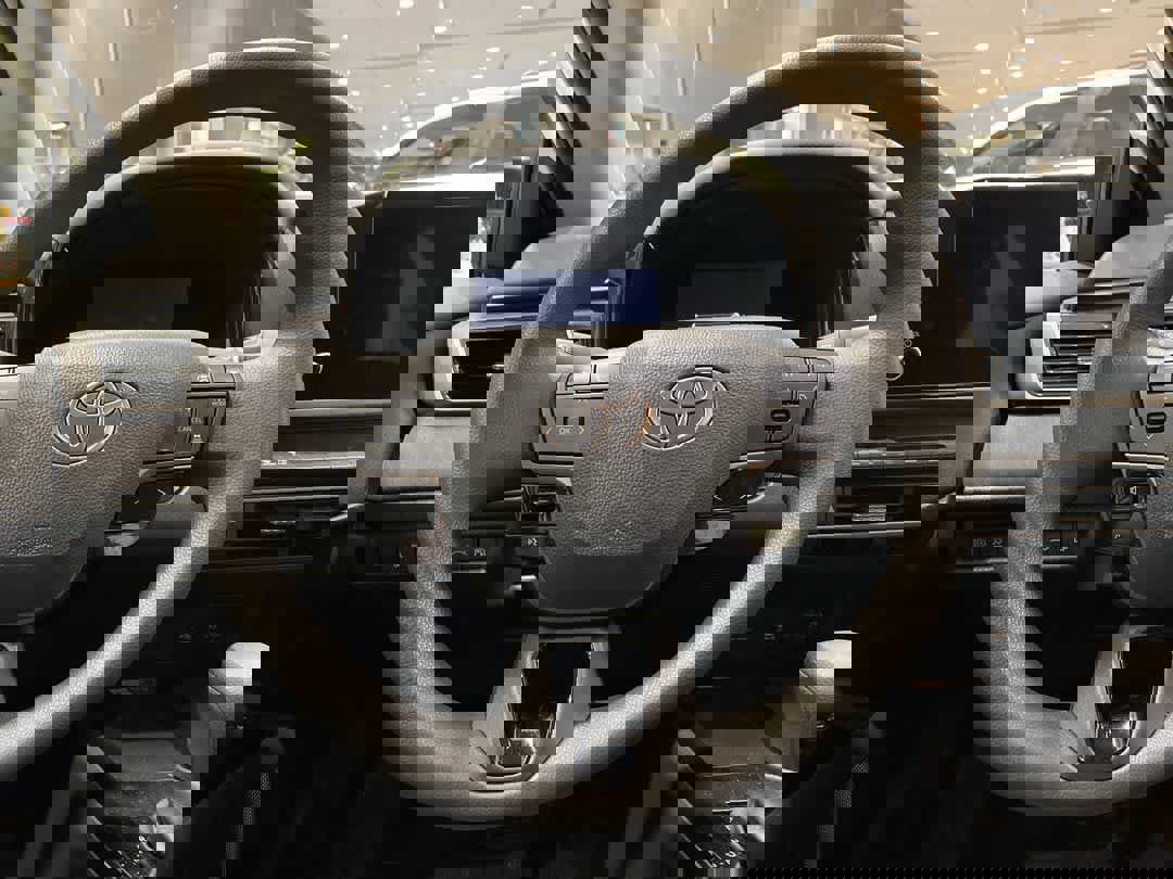 Certified 2025 Toyota Camry LE image 16