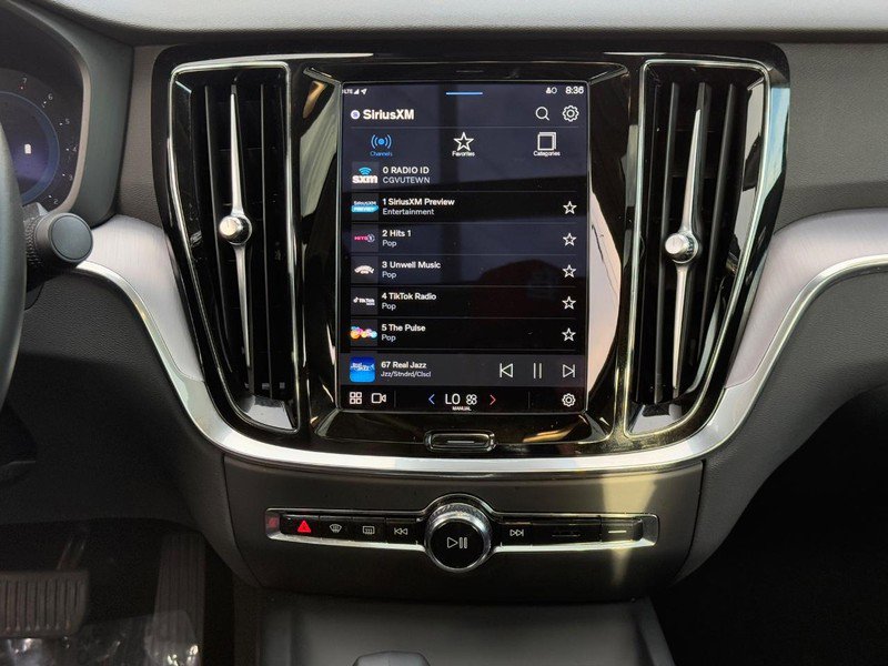 Certified 2024 Volvo S60 B5 Core image 14