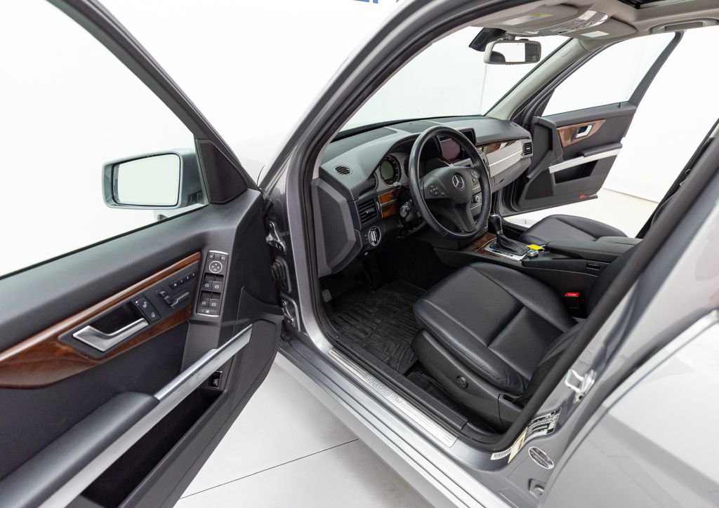 Used 2012 Mercedes-Benz GLK 350 4MATIC image 26