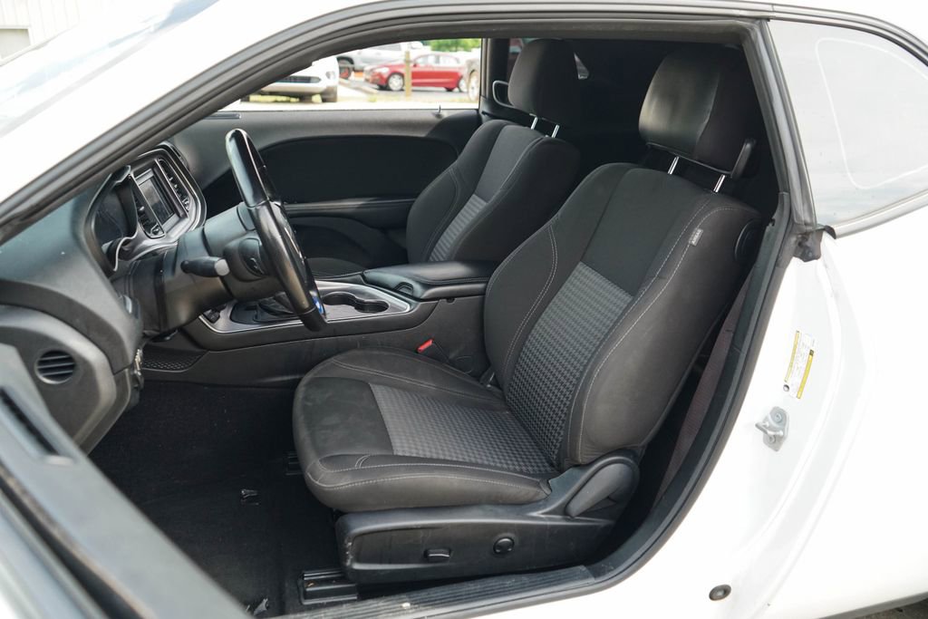 Used 2022 Dodge Challenger SXT w/ Blacktop Package RWD image 7