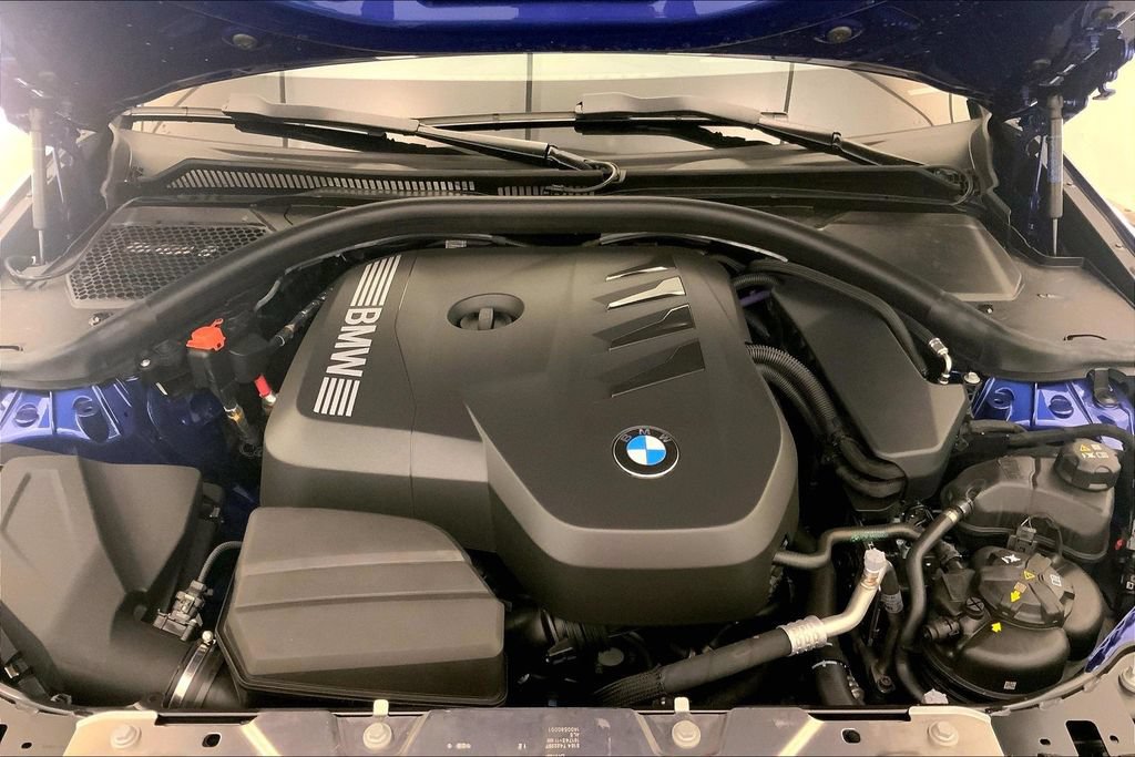 New 2026 BMW 330i xDrive Sedan w/ M Sport Package AWD/4WD image 8