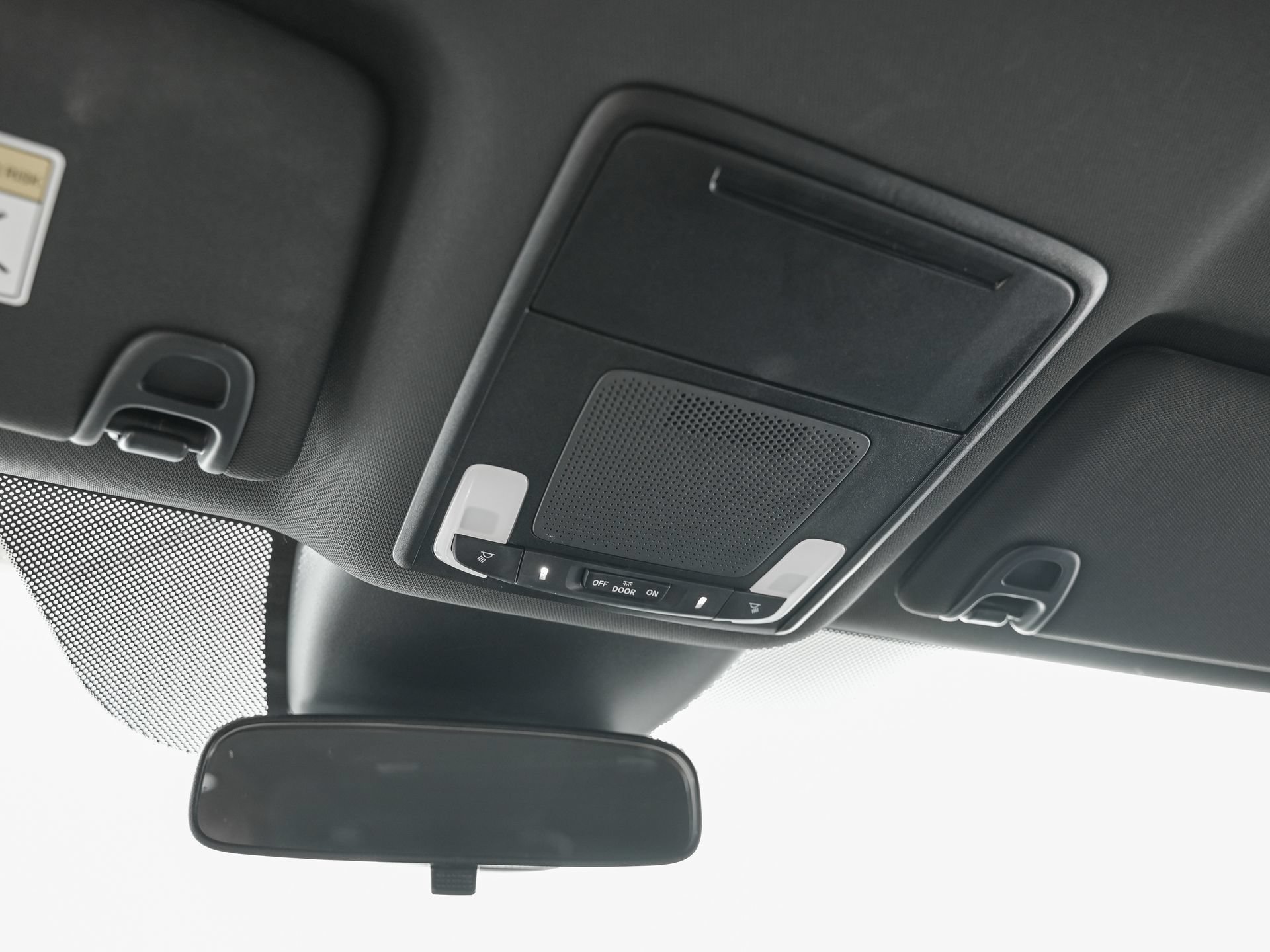 Used 2023 Honda Pilot Sport image 25