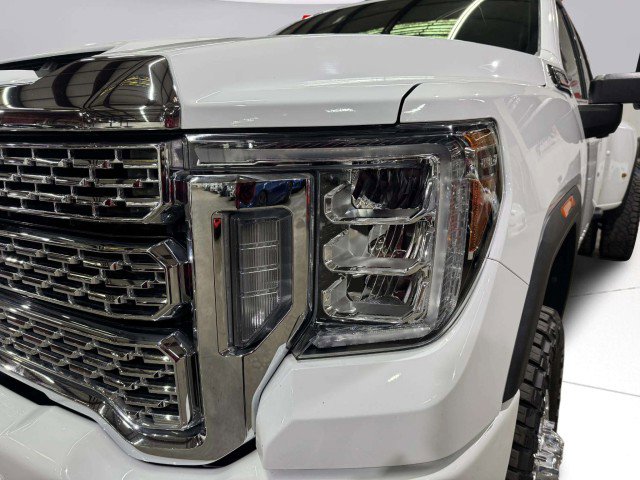 Used 2021 GMC Sierra 3500 Denali w/ Denali Ultimate Package image 10