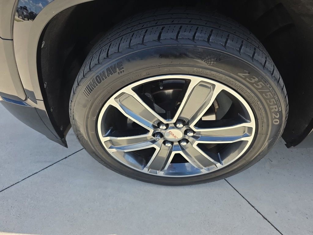 Used 2019 GMC Acadia Denali w/ Technology Package image 4