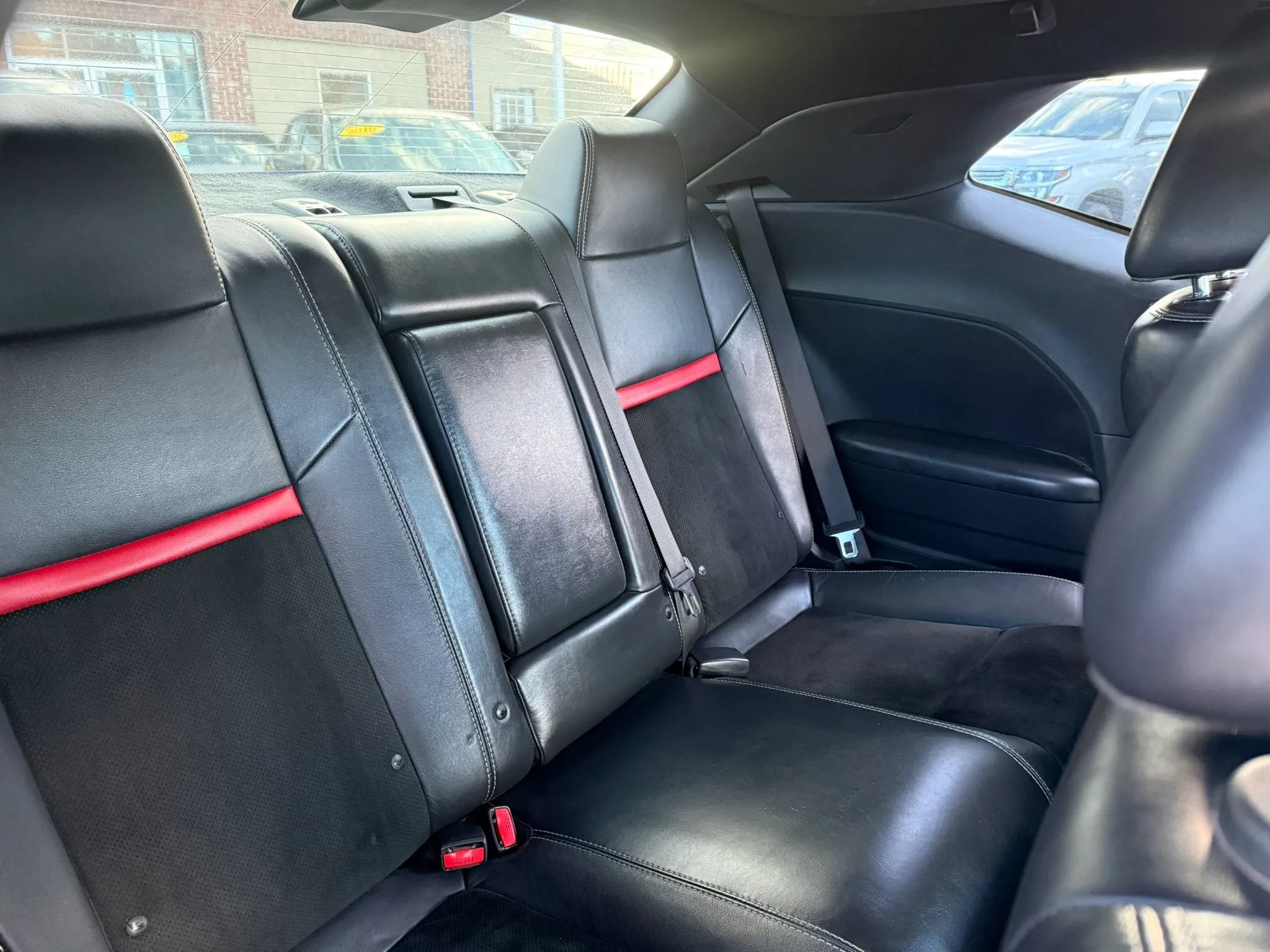 Used 2012 Dodge Challenger SRT8 RWD image 15