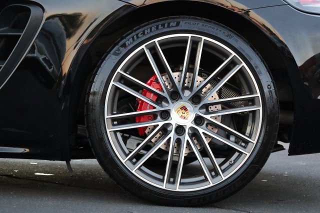 Used 2018 Porsche 718 Boxster S image 53