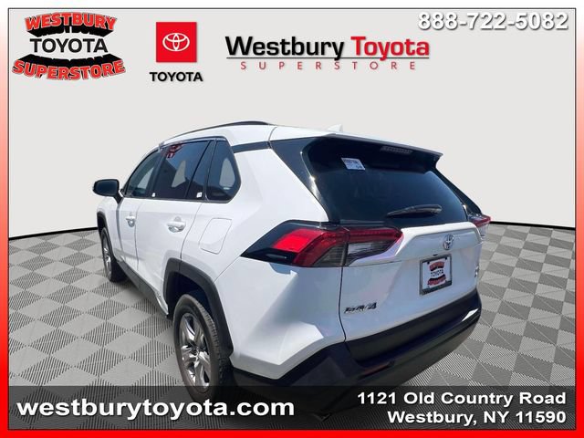 Used 2025 Toyota RAV4 XLE w/ Weather Package AWD/4WD image 7