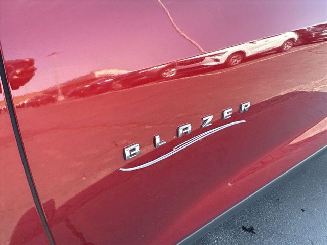 Certified 2023 Chevrolet Blazer LT w/ Convenience Package image 30