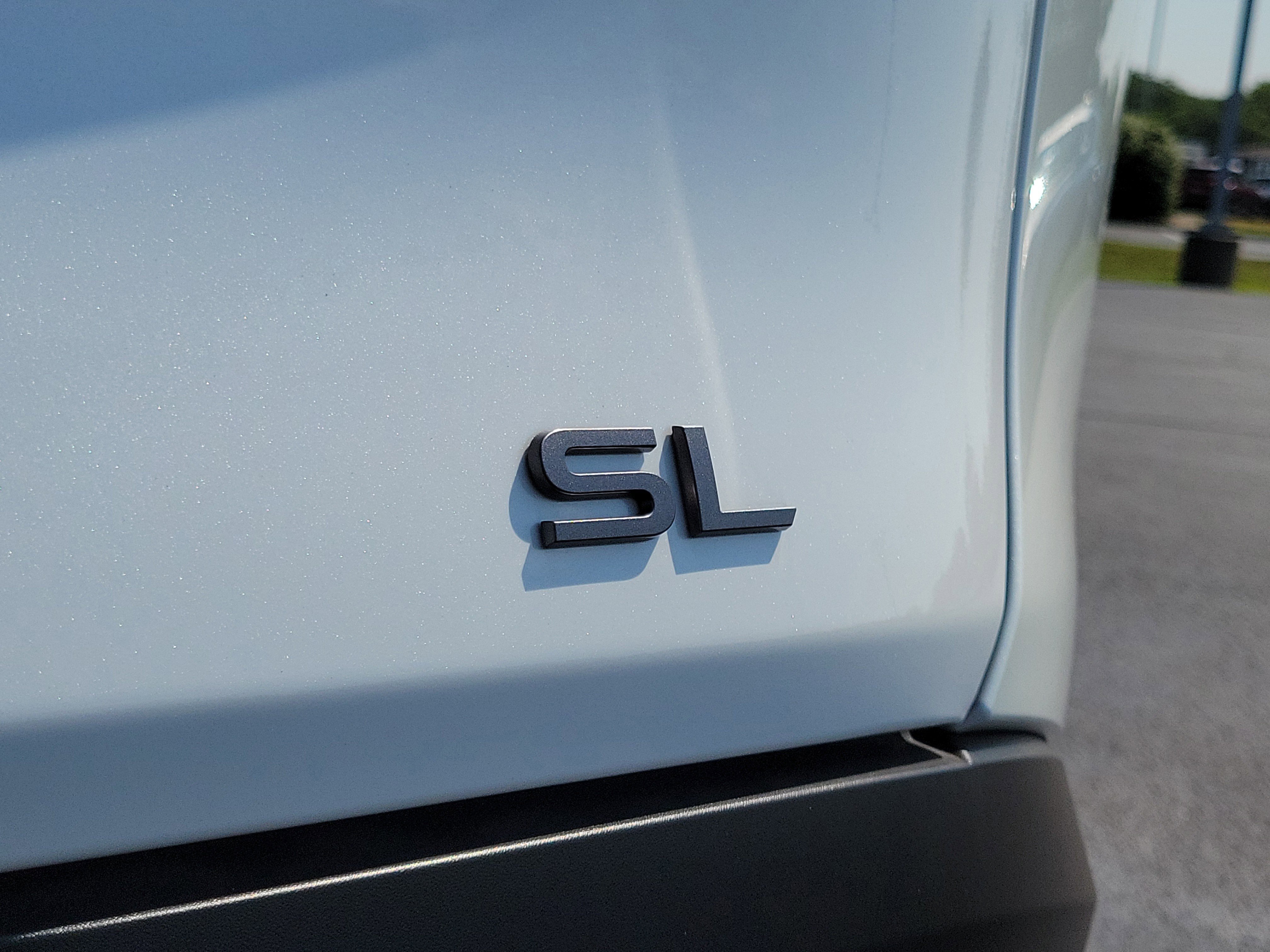 Used 2025 Nissan Murano SL w/ Cargo Package image 7