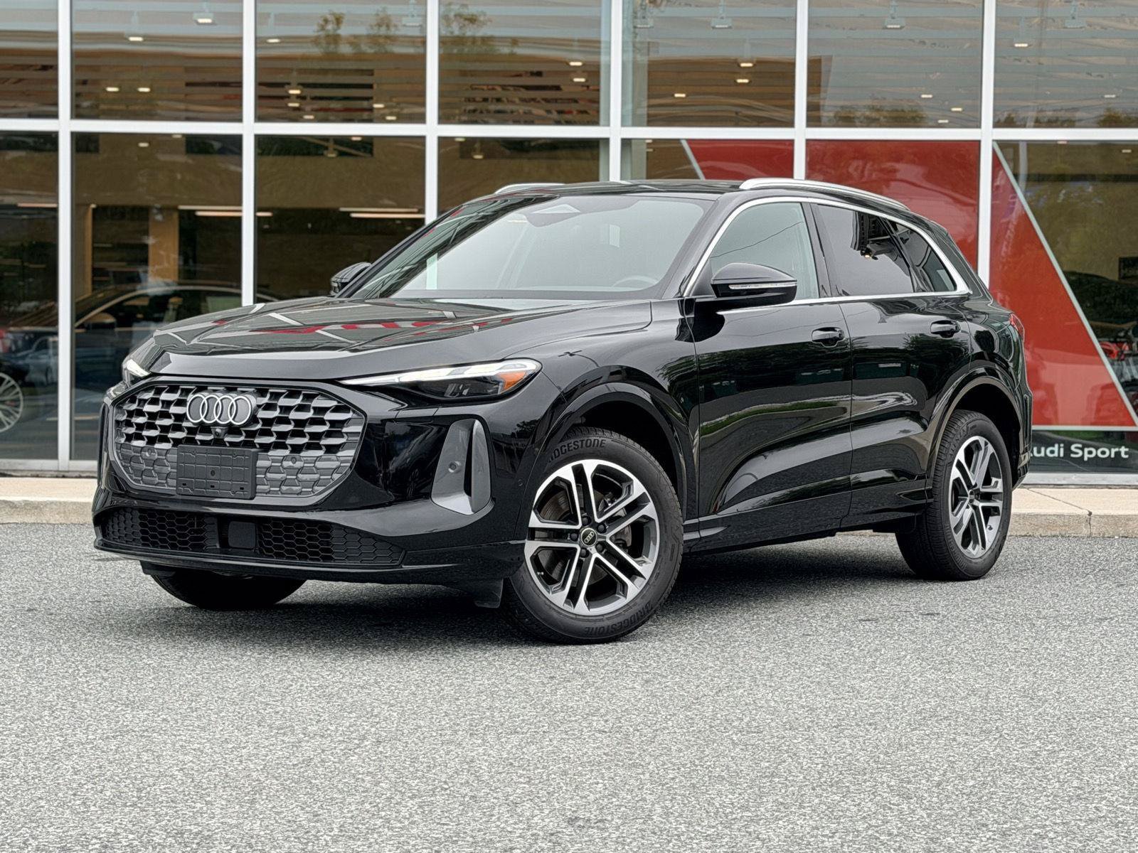 Certified 2025 Audi Q5 Premium w/ Convenience Package