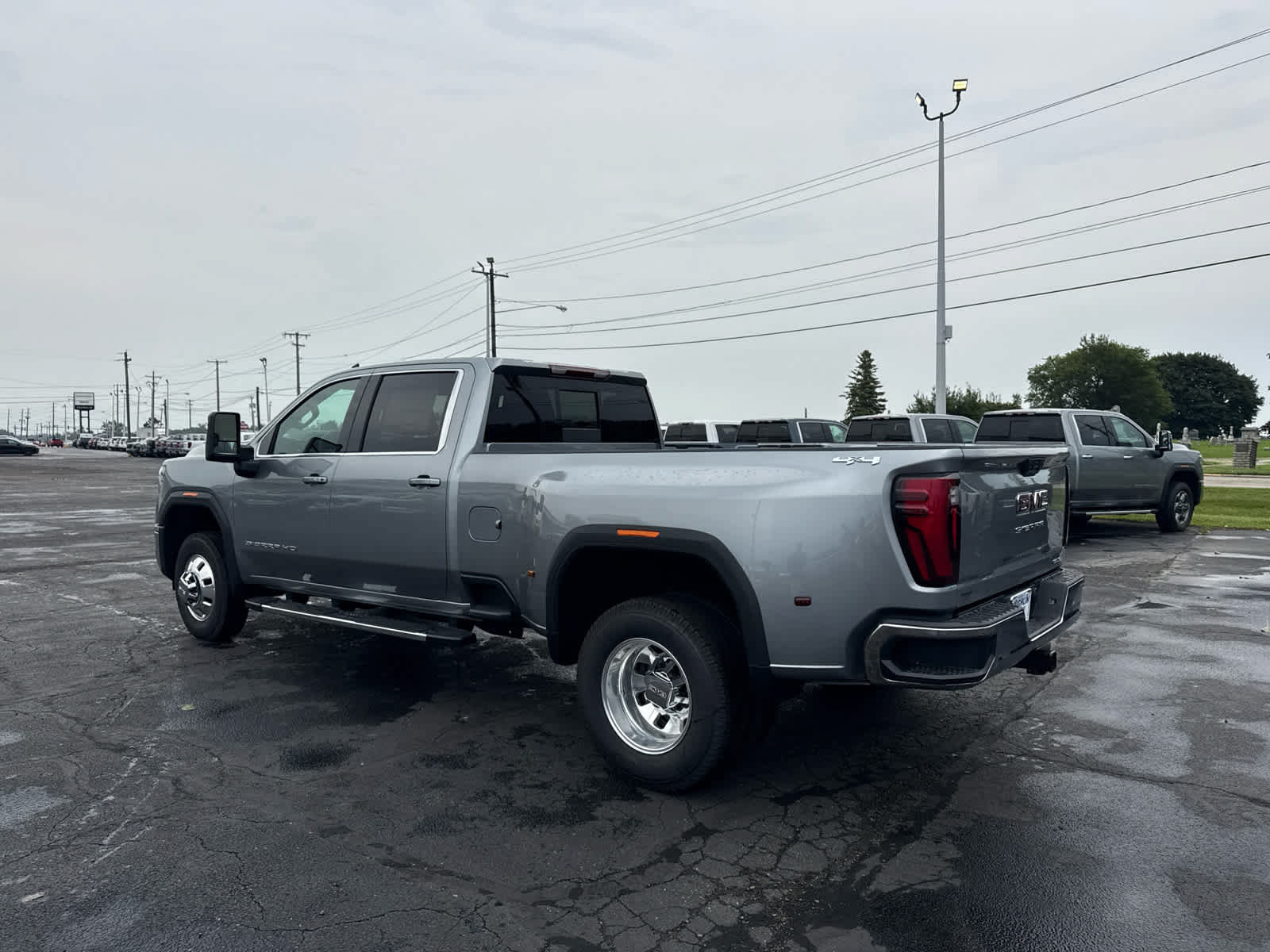 New 2026 GMC Sierra 3500 SLE w/ Preferred Package AWD/4WD image 3