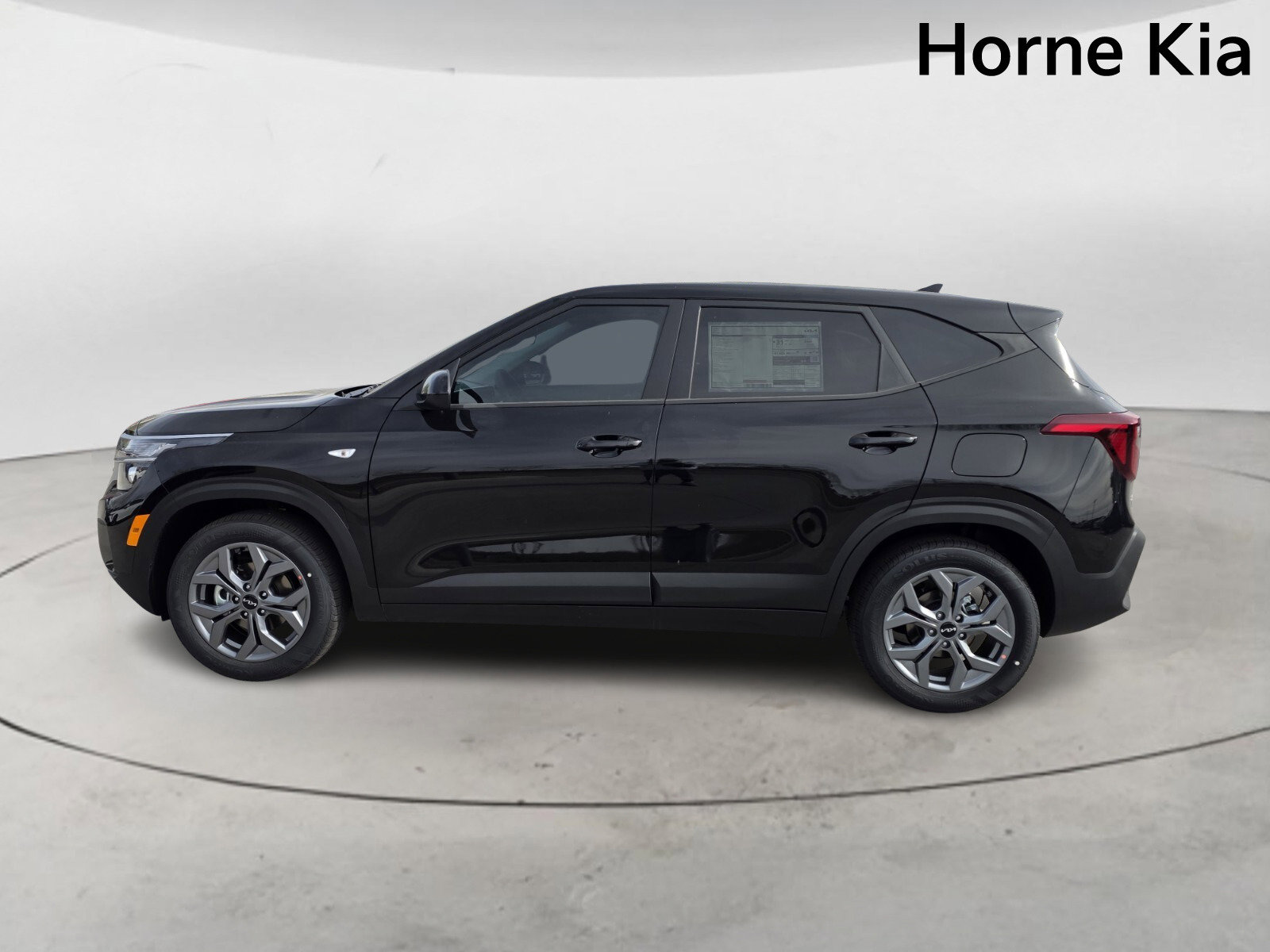 New 2026 Kia Seltos LX image 7