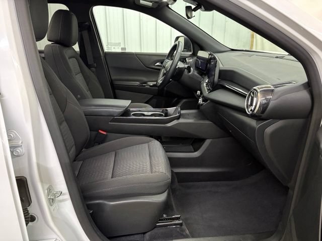 Used 2025 Chevrolet Equinox LT FWD image 25