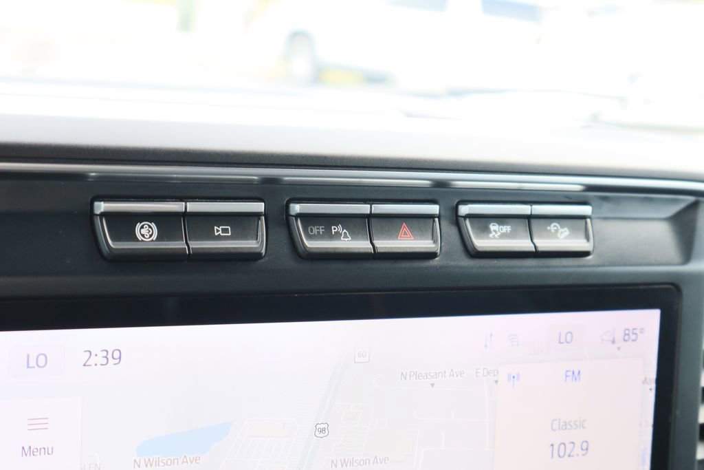 Used 2024 Ford F250 Platinum image 16