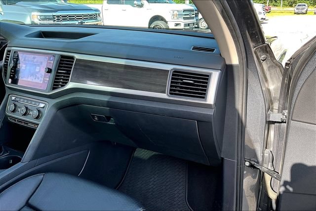 Used 2019 Volkswagen Atlas SE w/ Panoramic Sunroof Package FWD image 27