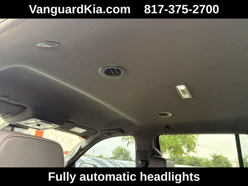 Used 2023 Chevrolet Tahoe High Country AWD/4WD image 19