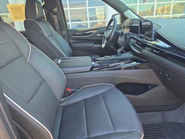 Certified 2023 Cadillac Escalade Sport w/ Touring Package image 10