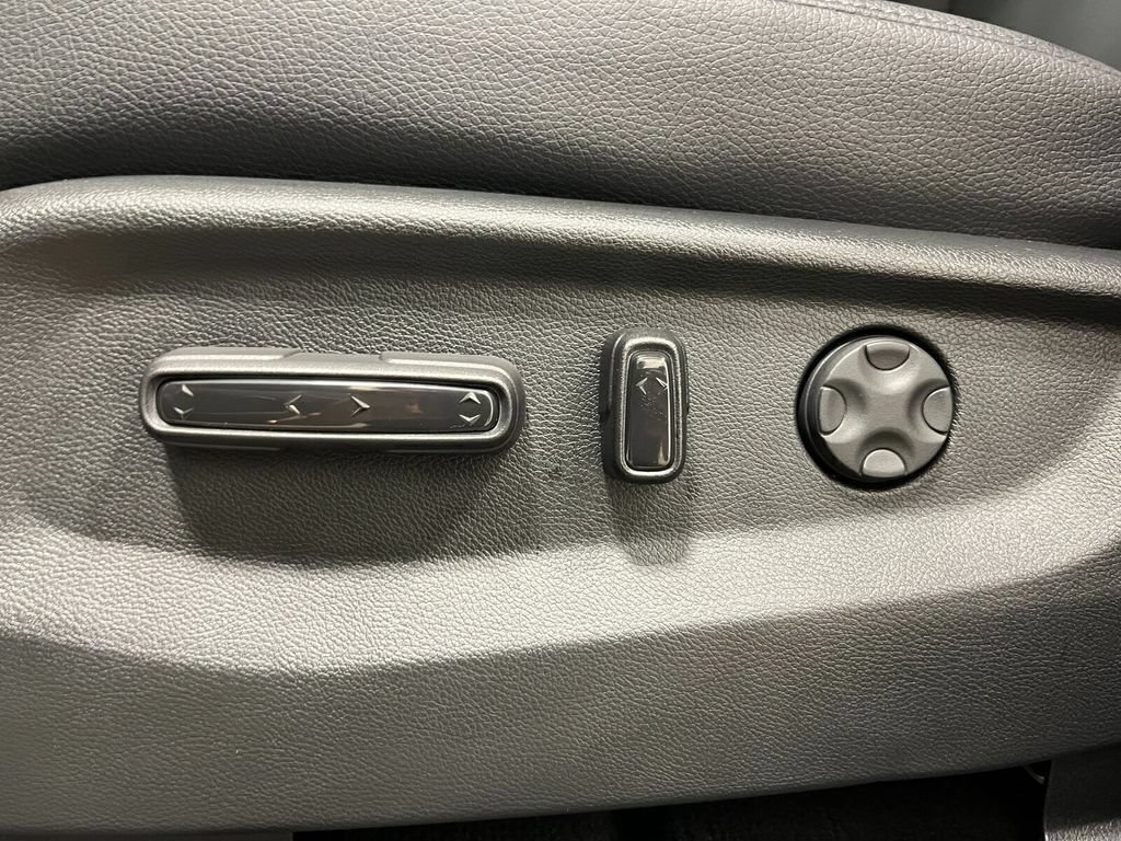 New 2026 Honda Odyssey EX-L image 13