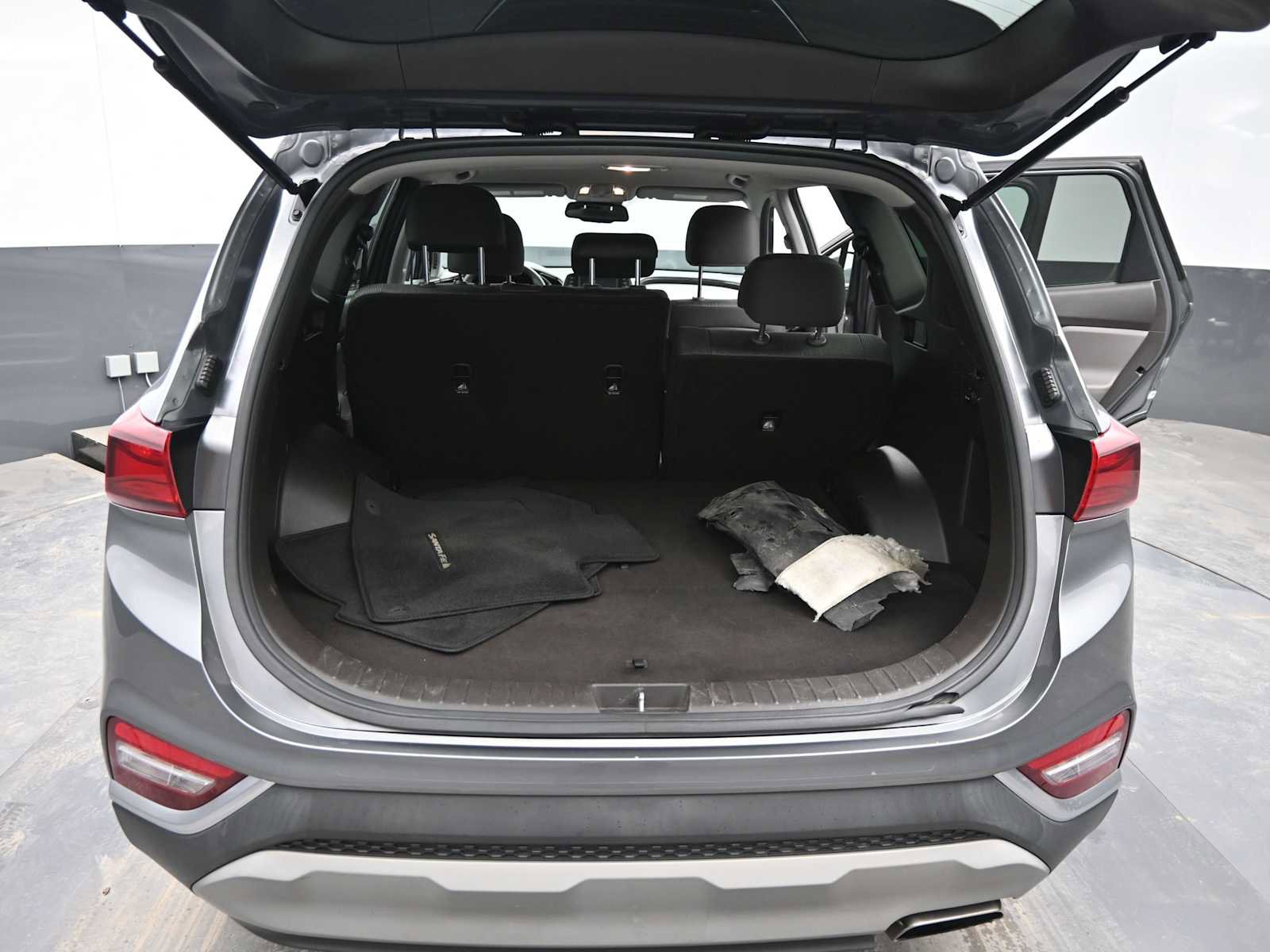 Used 2020 Hyundai Santa Fe SEL image 13