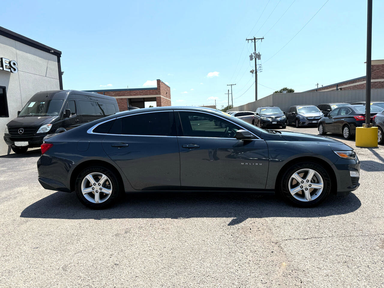 Used 2019 Chevrolet Malibu LS w/ LPO, Convenience Package 2 image 5