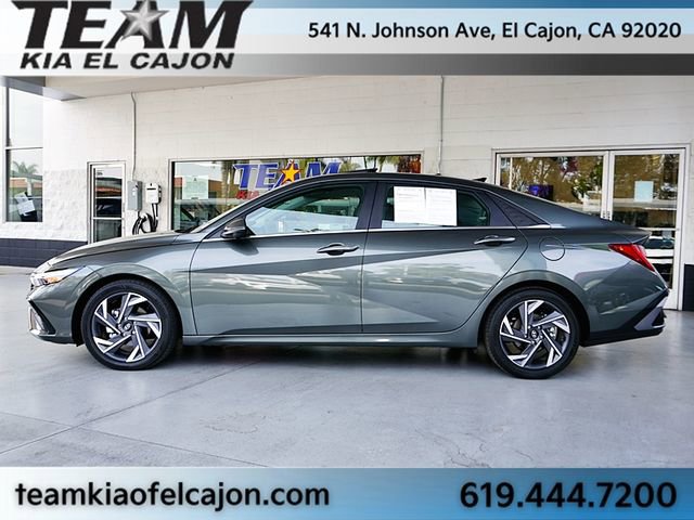 Used 2024 Hyundai Elantra Limited image 6