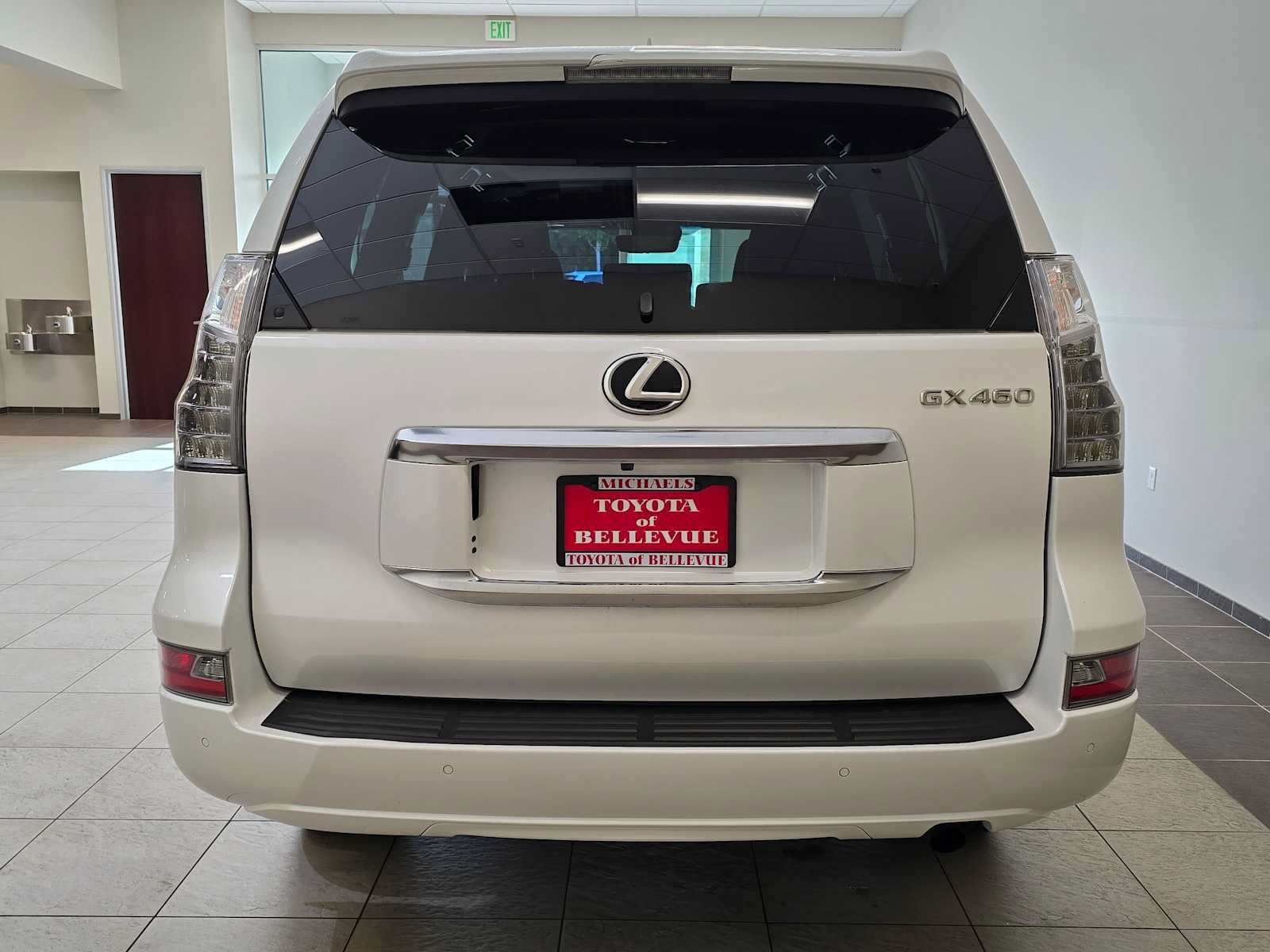 Used 2021 Lexus GX 460 Premium w/ Premium Package AWD/4WD image 5
