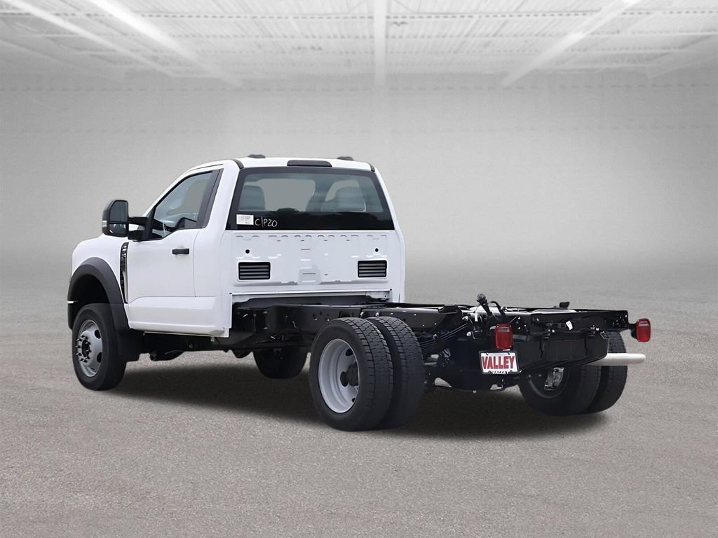 New 2025 Ford F550 4x4 Regular Cab Super Duty image 7